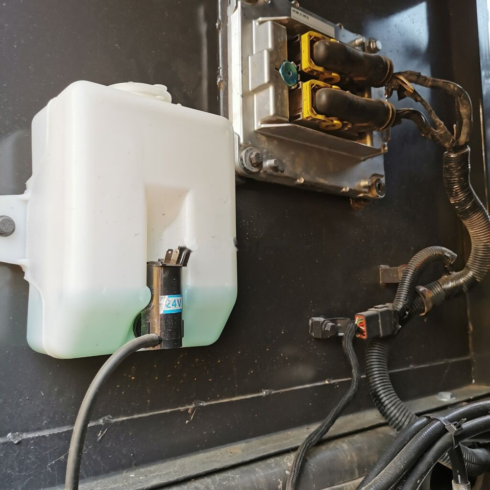 Volvo EC210 - Pelle sur chenille: photos 2 Volvo EC210 - Pelle sur chenille: photos 2