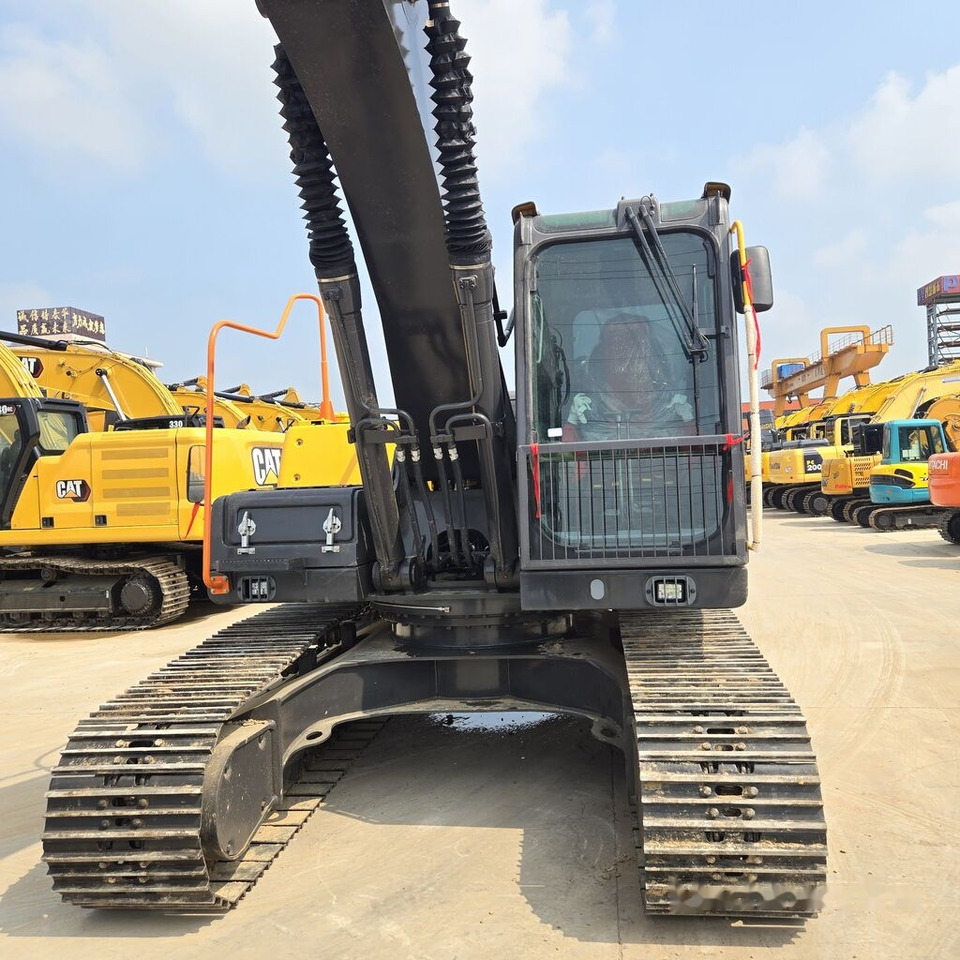 Pelle sur chenille Volvo EC210D: photos 12