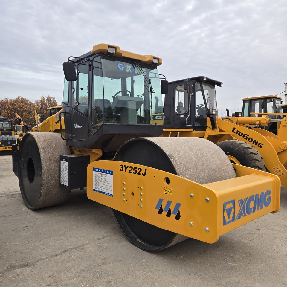 XCMG 3Y252J - Rouleau compresseur: photos 3 XCMG 3Y252J - Rouleau compresseur: photos 3