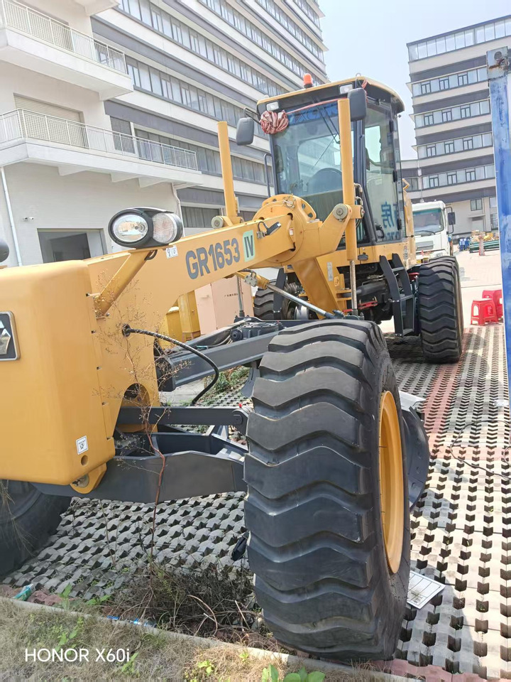 XCMG GR1653 - Niveleuse: photos 3 XCMG GR1653 - Niveleuse: photos 3