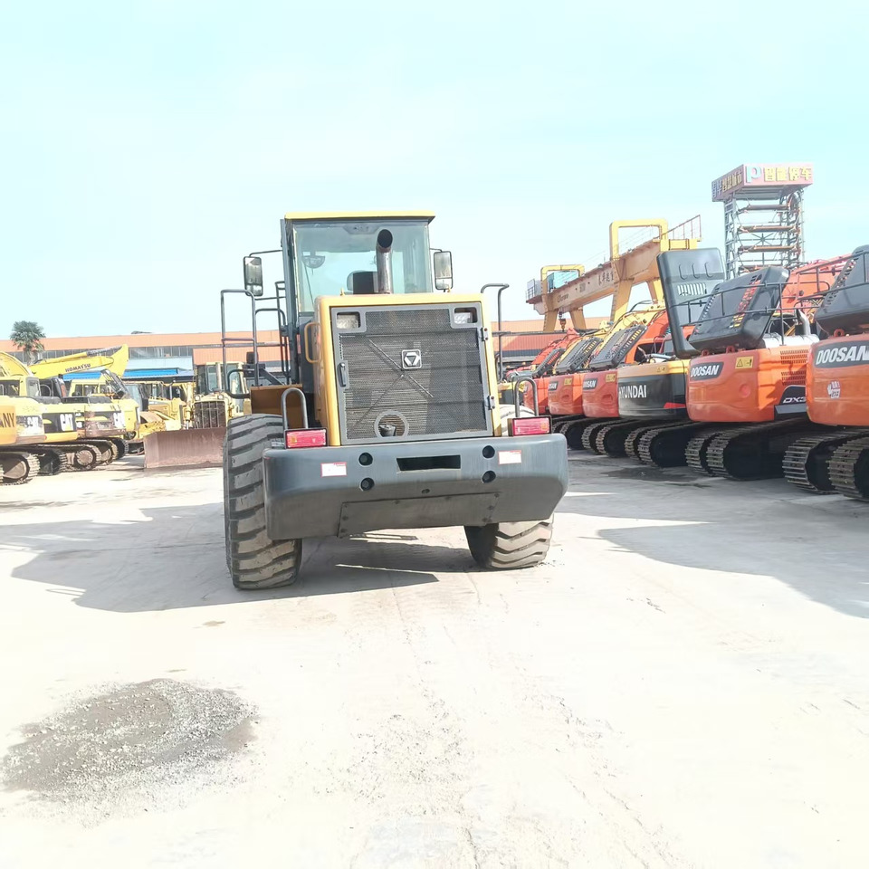 XCMG LW600FV - Chargeuse sur pneus: photos 5 XCMG LW600FV - Chargeuse sur pneus: photos 5