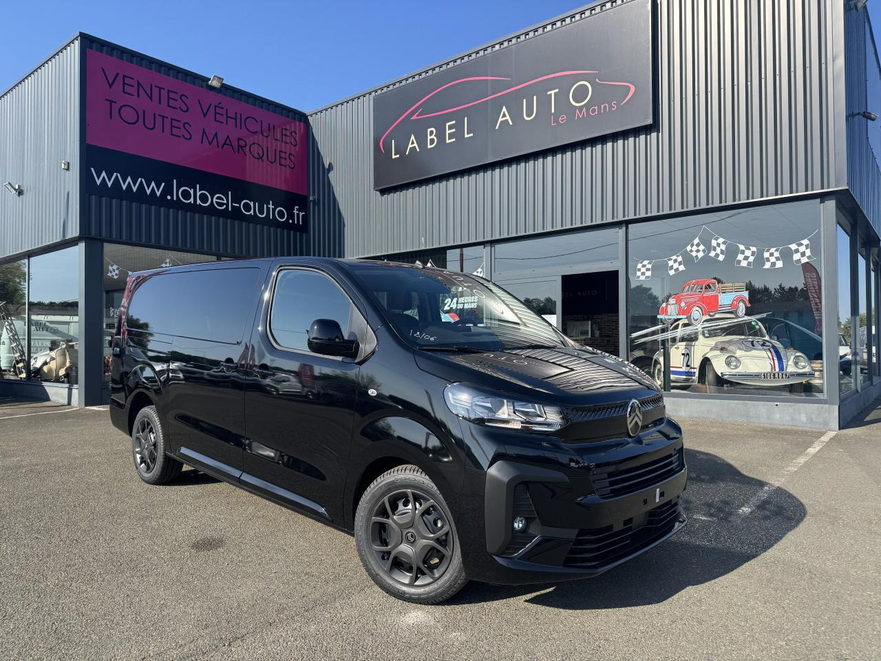Citroen Jumpy XL 2.0 BLUEHDI 180CH S&S CABINE APPROFONDIE FIXE EAT8 5 PLACES - Utilitaire double cabine: photos 1 Citroen Jumpy XL 2.0 BLUEHDI 180CH S&S CABINE APPROFONDIE FIXE EAT8 5 PLACES - Utilitaire double cabine: photos 1