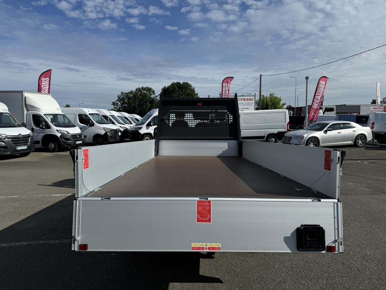 FIAT Ducato Maxi 3.5 XL 2.2 - 140 S&S  III PLATEAU CABINE Plateau cabine Maxi 3.5 XL PHASE 4 - Utilitaire plateau: photos 4 FIAT Ducato Maxi 3.5 XL 2.2 - 140 S&S  III PLATEAU CABINE Plateau cabine Maxi 3.5 XL PHASE 4 - Utilitaire plateau: photos 4