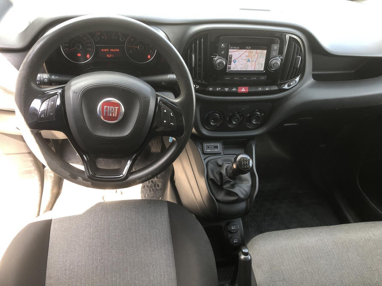 Fiat Doblo Cargo 1.3 MULTIJET 95CH PACK PROFESSIONAL TRIO E6 - Fourgonnette: photos 3 Fiat Doblo Cargo 1.3 MULTIJET 95CH PACK PROFESSIONAL TRIO E6 - Fourgonnette: photos 3