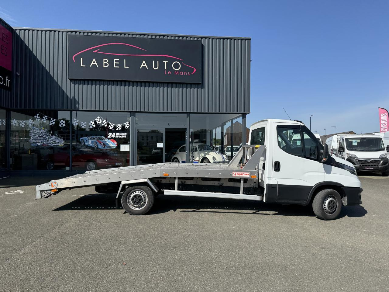 Iveco Daily IVECO PORTE VOITURE DEPANNEUSE 35 S 16 3L0 160 CH EMPATTEMENT 4100 PLATEAU FIX'ALU EQUIP'M - Camion porte-voitures: photos 1 Iveco Daily IVECO PORTE VOITURE DEPANNEUSE 35 S 16 3L0 160 CH EMPATTEMENT 4100 PLATEAU FIX'ALU EQUIP'M - Camion porte-voitures: photos 1