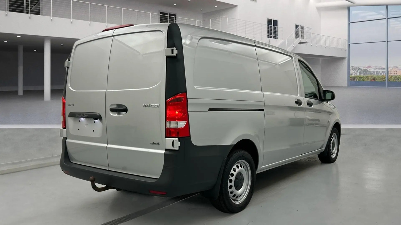 Mercedes Vito 114 CDI 4X4 LONG SELECT PROPULSION 9G-TRONIC - Fourgon utilitaire: photos 3 Mercedes Vito 114 CDI 4X4 LONG SELECT PROPULSION 9G-TRONIC - Fourgon utilitaire: photos 3