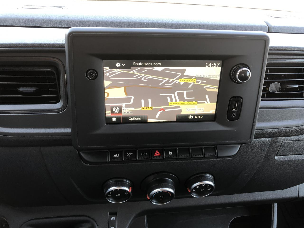 Utilitaire plateau NISSAN INTERSTAR 3T5 2.3 DCI 165CH PLATEAU RIDELLES 4M50: photos 9 Utilitaire plateau NISSAN INTERSTAR 3T5 2.3 DCI 165CH PLATEAU RIDELLES 4M50: photos 9