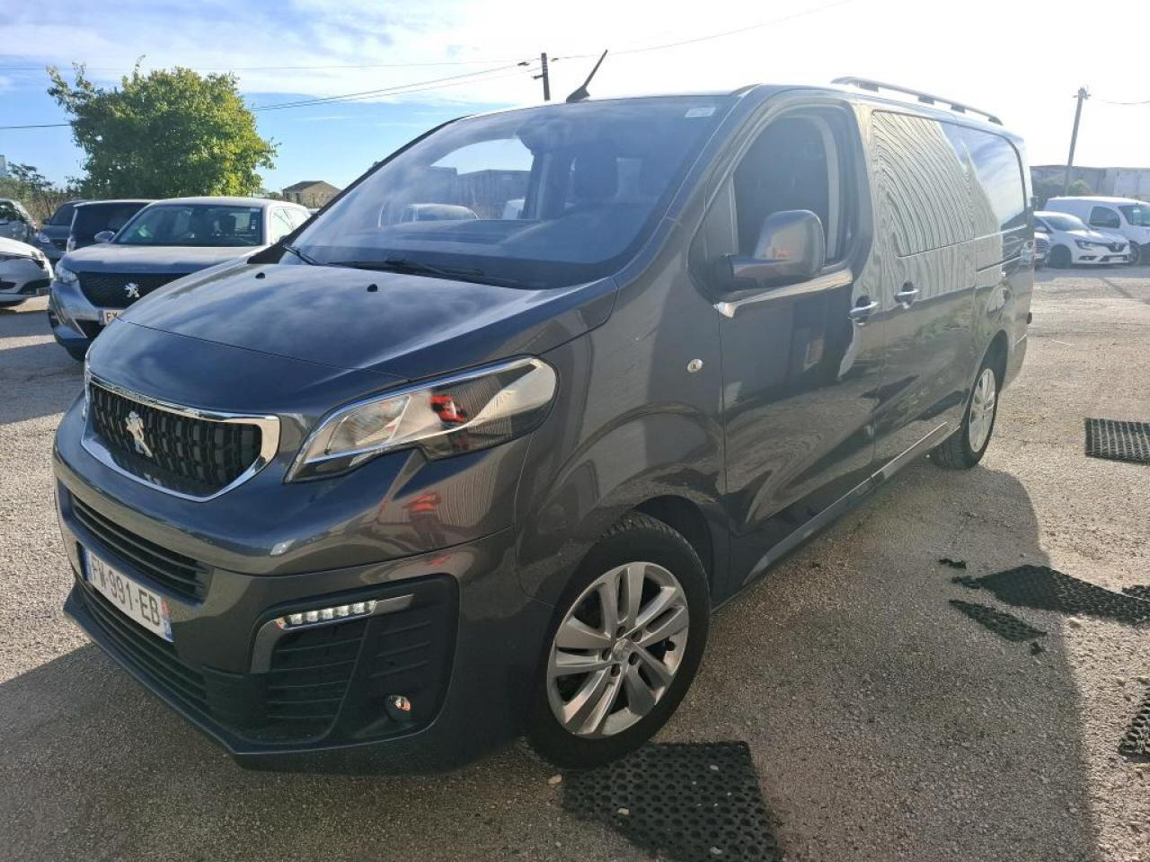 PEUGEOT Expert Standard 2.0 BlueHDi - 180 S&S - BV EAT8 III CABINE APPROFONDIE Fourgon Cabine approfond - Fourgon utilitaire: photos 1 PEUGEOT Expert Standard 2.0 BlueHDi - 180 S&S - BV EAT8 III CABINE APPROFONDIE Fourgon Cabine approfond - Fourgon utilitaire: photos 1