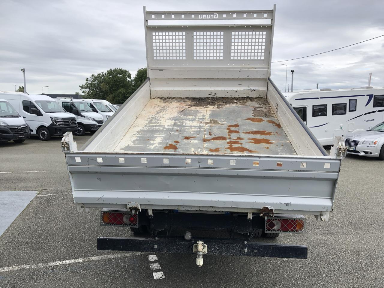 RENAULT Master Confort R3500RJ L3 2.3 dCi - 145 Petite Série  III TRANSPORTS SPECIFIQUES BENNE Benne - Utilitaire benne: photos 4 RENAULT Master Confort R3500RJ L3 2.3 dCi - 145 Petite Série  III TRANSPORTS SPECIFIQUES BENNE Benne - Utilitaire benne: photos 4