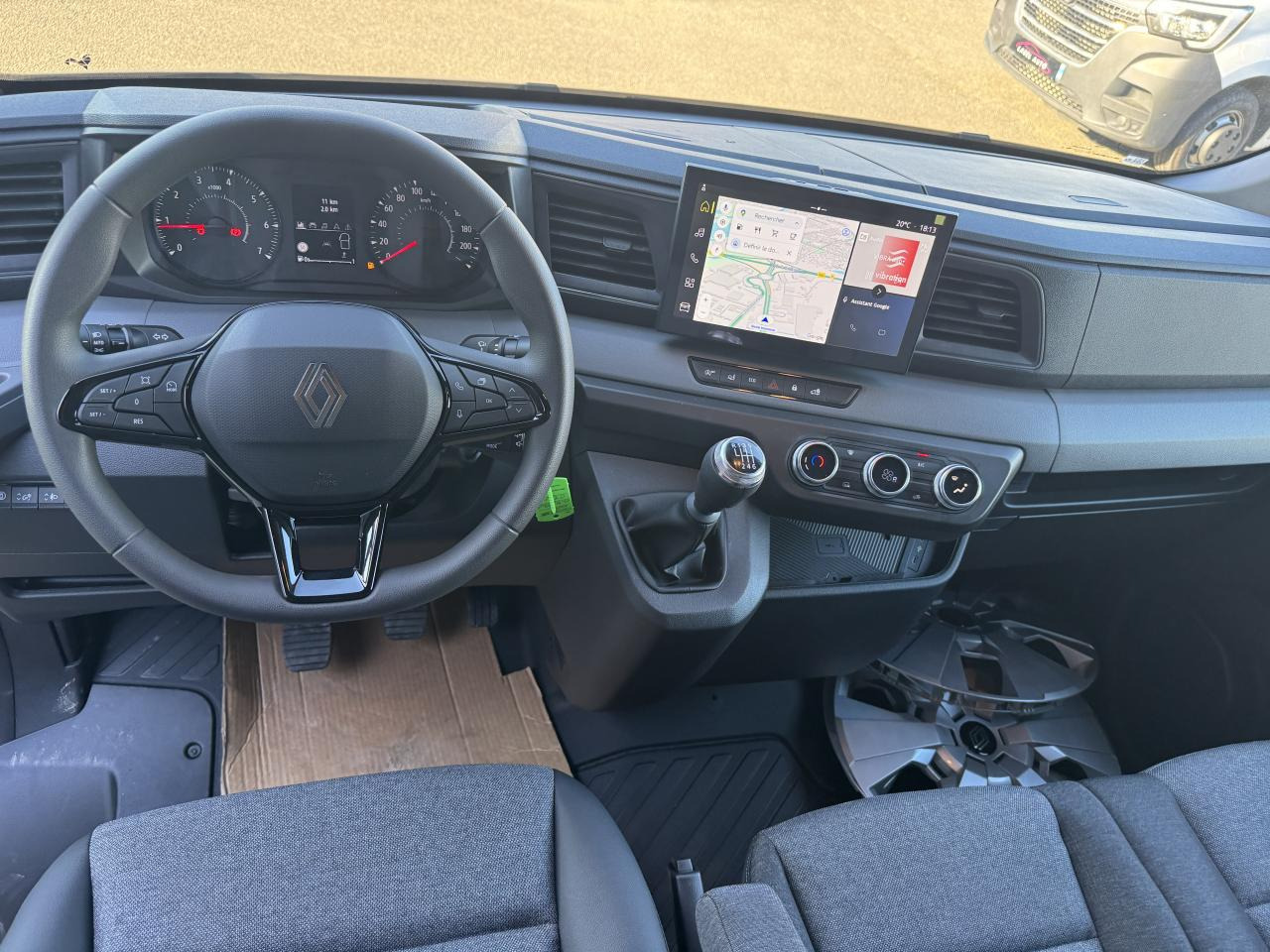 RENAULT master F3500 L3H2 2.0 BLUE DCI 150CH EXTRA + CAMERA - Fourgon utilitaire: photos 3 RENAULT master F3500 L3H2 2.0 BLUE DCI 150CH EXTRA + CAMERA - Fourgon utilitaire: photos 3