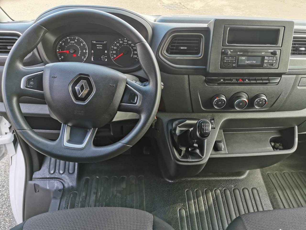 Renault Master BENNE COFFRE Confort R3500RJ L3 2.3 dCi 130CH - Utilitaire benne: photos 5 Renault Master BENNE COFFRE Confort R3500RJ L3 2.3 dCi 130CH - Utilitaire benne: photos 5