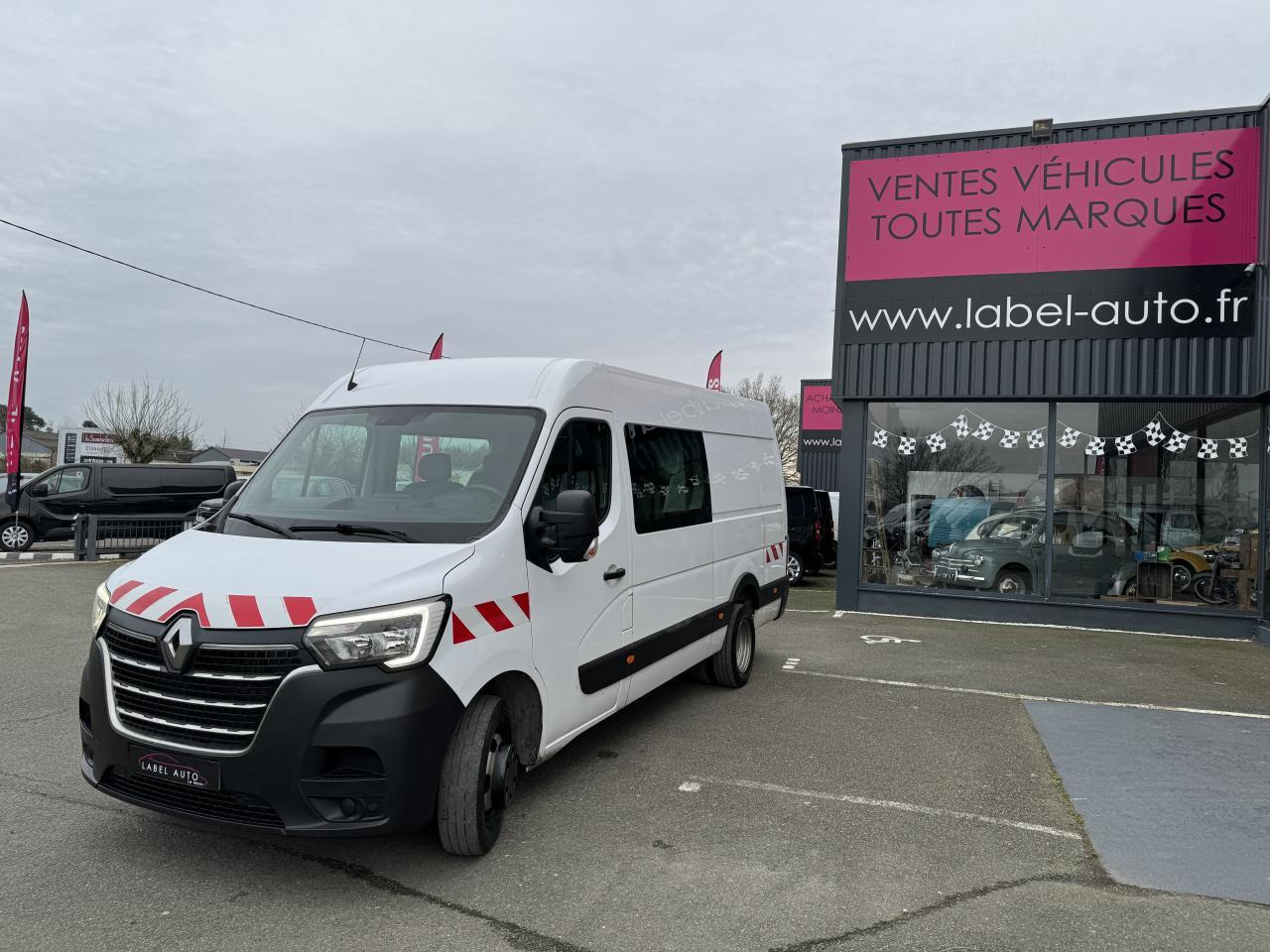 Utilitaire double cabine Renault Master F3500 L3H2 2.3 BLUE DCI 135CH CABINE APPROFONDIE 6 PLACES GRAND CONFORT: photos 7