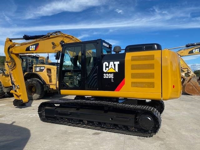 CAT 320 EL  - Pelle sur chenille: photos 2 CAT 320 EL  - Pelle sur chenille: photos 2