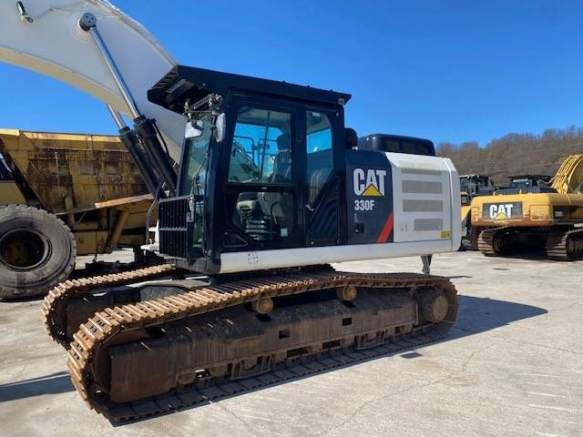CAT 330 F - Pelle sur chenille: photos 2 CAT 330 F - Pelle sur chenille: photos 2