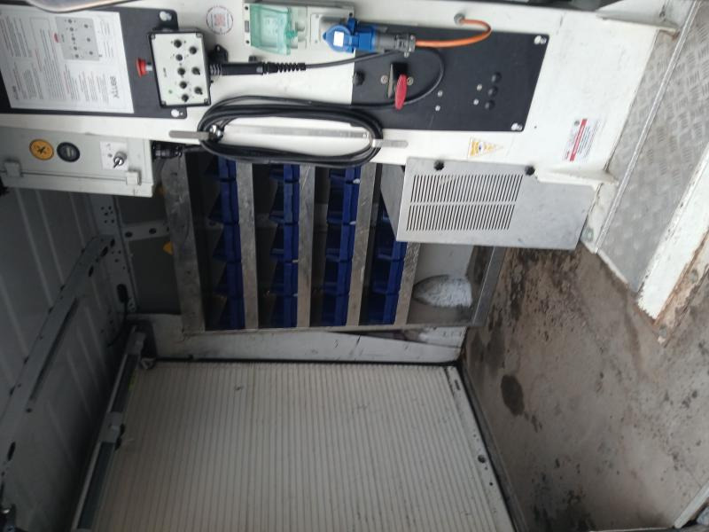 MASTER L2H2 145CV NACELLE - Camion avec nacelle: photos 5 MASTER L2H2 145CV NACELLE - Camion avec nacelle: photos 5