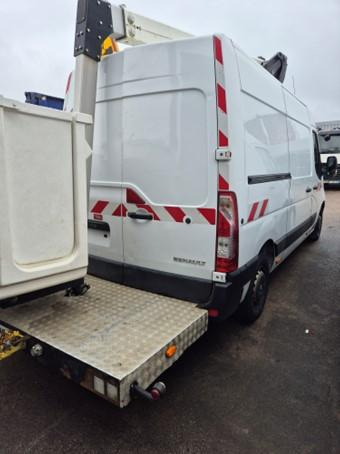 Renault Master Fourgon L2H2 130 cv Nacelle KLUBB K32 - Camion avec nacelle: photos 2 Renault Master Fourgon L2H2 130 cv Nacelle KLUBB K32 - Camion avec nacelle: photos 2