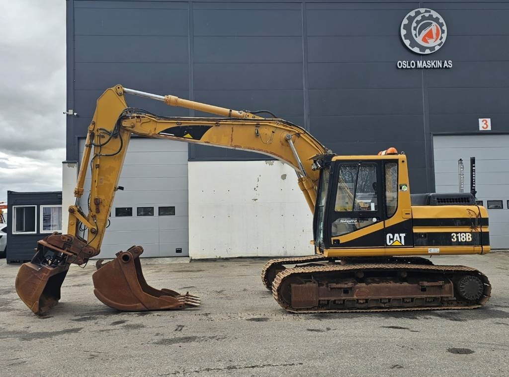 CAT 318 B L - Pelle sur chenille: photos 3 CAT 318 B L - Pelle sur chenille: photos 3