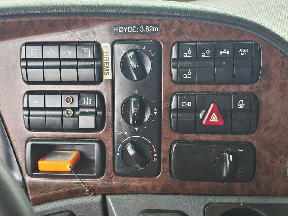 Mercedes-Benz Actros 2544 en crédit-bail Mercedes-Benz Actros 2544: photos 40 Mercedes-Benz Actros 2544 en crédit-bail Mercedes-Benz Actros 2544: photos 40