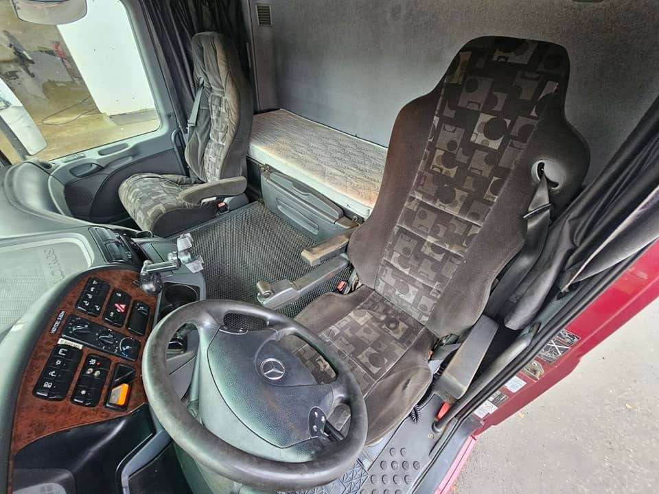 Mercedes-Benz Actros 2544 en crédit-bail Mercedes-Benz Actros 2544: photos 37 Mercedes-Benz Actros 2544 en crédit-bail Mercedes-Benz Actros 2544: photos 37