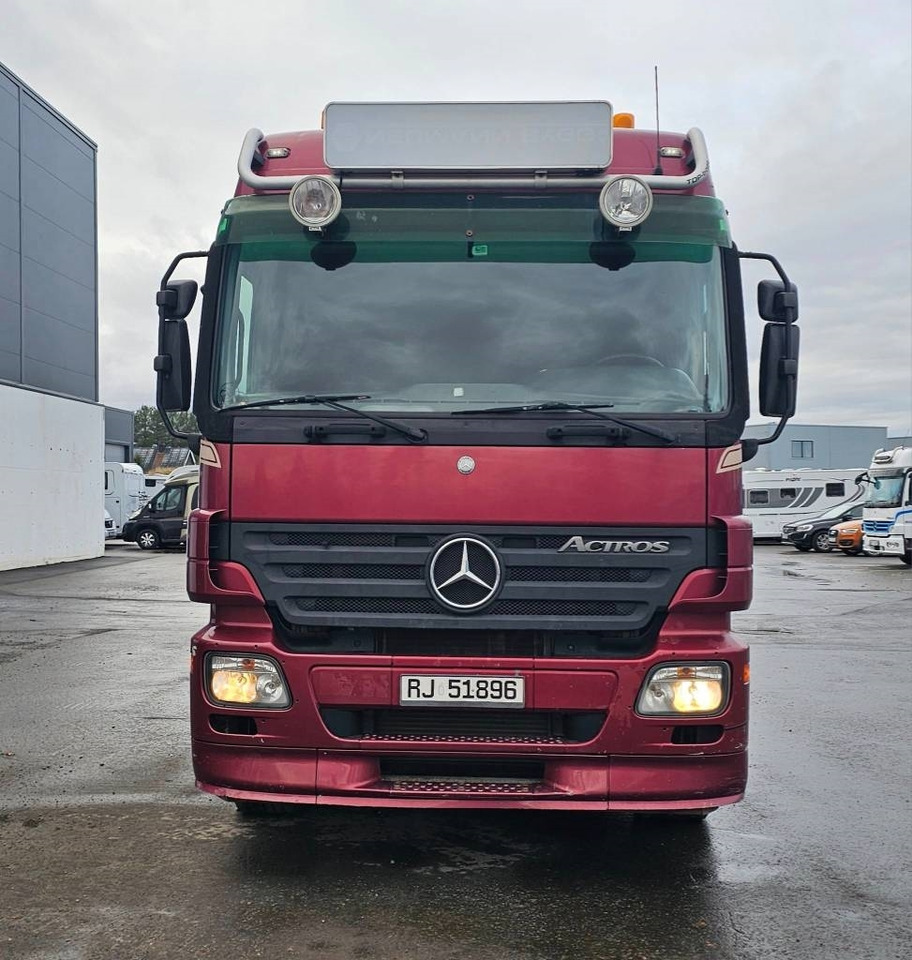 Mercedes-Benz Actros 2544 en crédit-bail Mercedes-Benz Actros 2544: photos 28 Mercedes-Benz Actros 2544 en crédit-bail Mercedes-Benz Actros 2544: photos 28