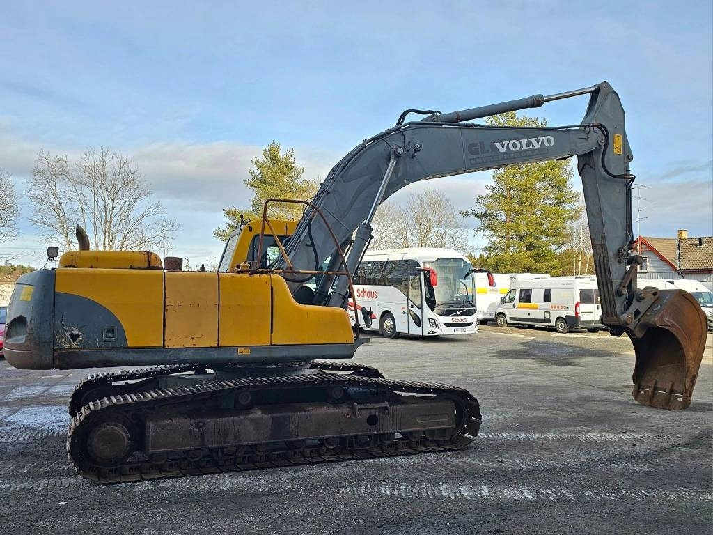 Volvo EC 240 LC - Pelle sur chenille: photos 5 Volvo EC 240 LC - Pelle sur chenille: photos 5
