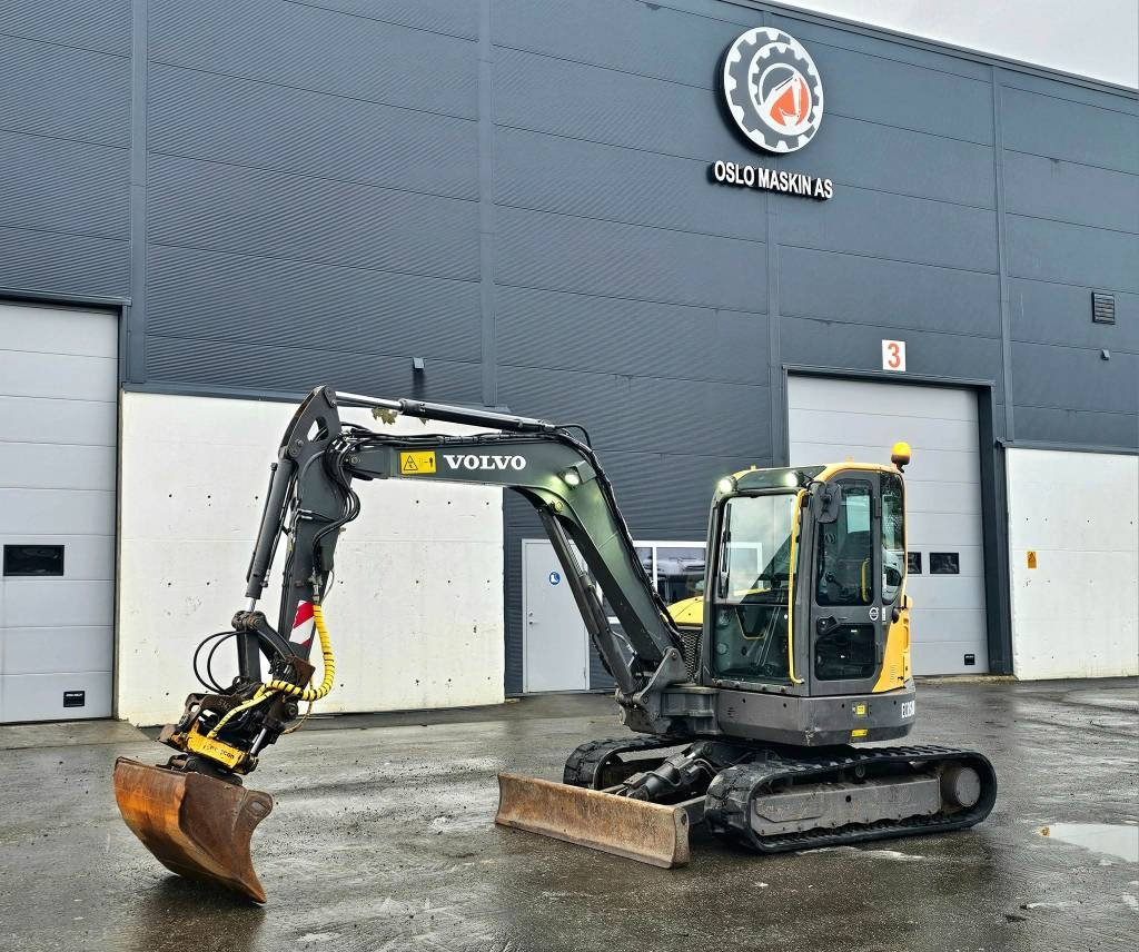 Volvo ECR 58 D - Mini pelle: photos 1 Volvo ECR 58 D - Mini pelle: photos 1