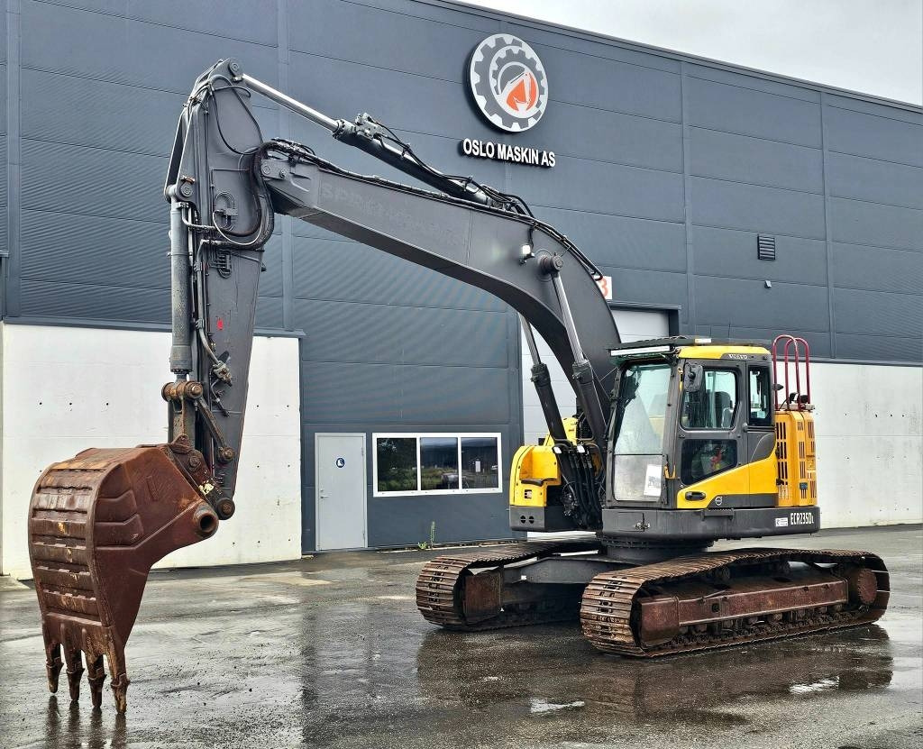 Volvo ECR235 DL - Pelle sur chenille: photos 1 Volvo ECR235 DL - Pelle sur chenille: photos 1
