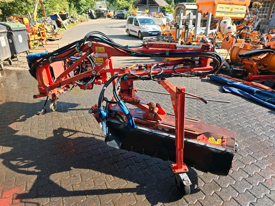 Dücker RSM 13 Randstreifenmäher Böschungsmäher Böschungsmulcher Bankettmäher passend für DUA 500 600 UNA 700 - Epareuse: photos 1 Dücker RSM 13 Randstreifenmäher Böschungsmäher Böschungsmulcher Bankettmäher passend für DUA 500 600 UNA 700 - Epareuse: photos 1