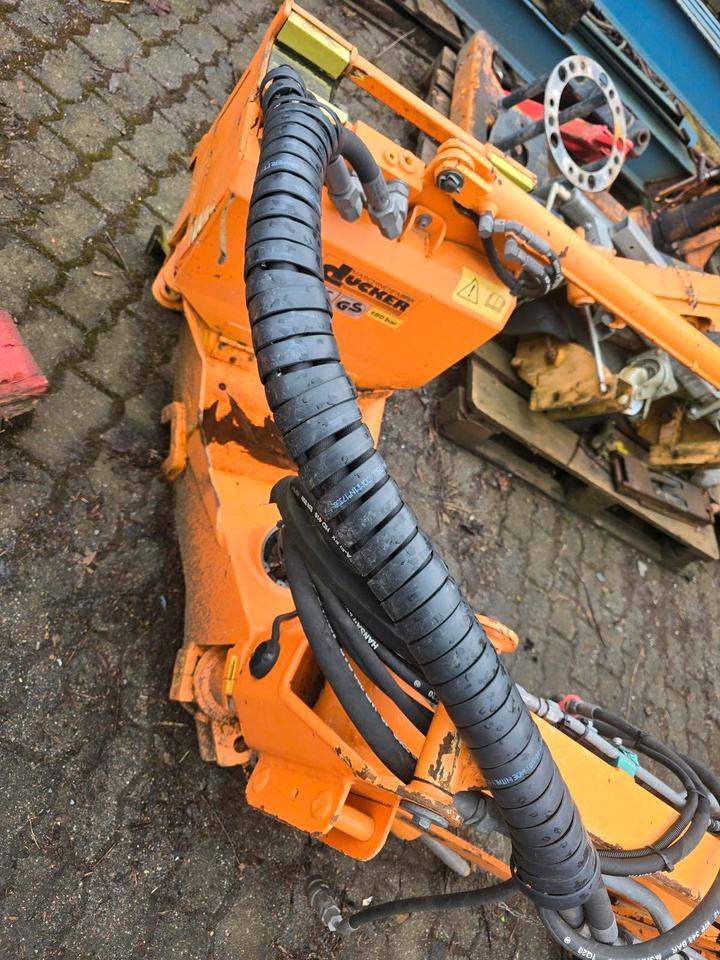 Dücker Randstreifenmäher vom DUA 800 700 Banketmäher Böschungsmäher Auslegemäher für Unimog Mulag Mähausleger - Epareuse: photos 3 Dücker Randstreifenmäher vom DUA 800 700 Banketmäher Böschungsmäher Auslegemäher für Unimog Mulag Mähausleger - Epareuse: photos 3