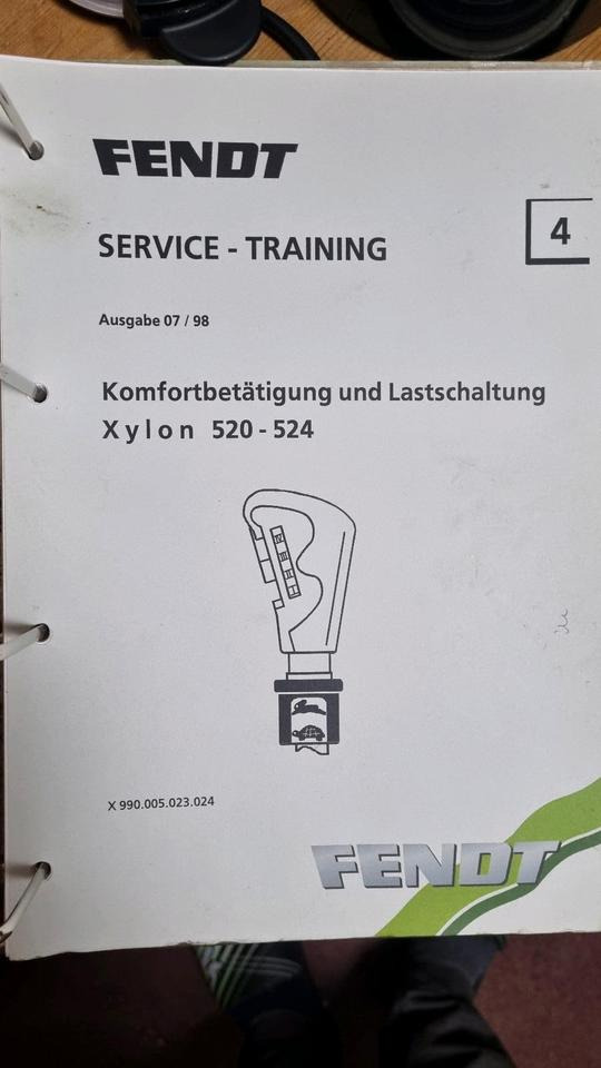 Fendt Xylon Werkstatthandbuch Reperaturanleitung 500 510 515 512 Favorit Werkstattbuch Bedienungsanleitung - Pièce universelle pour Machine agricole: photos 2 Fendt Xylon Werkstatthandbuch Reperaturanleitung 500 510 515 512 Favorit Werkstattbuch Bedienungsanleitung - Pièce universelle pour Machine agricole: photos 2