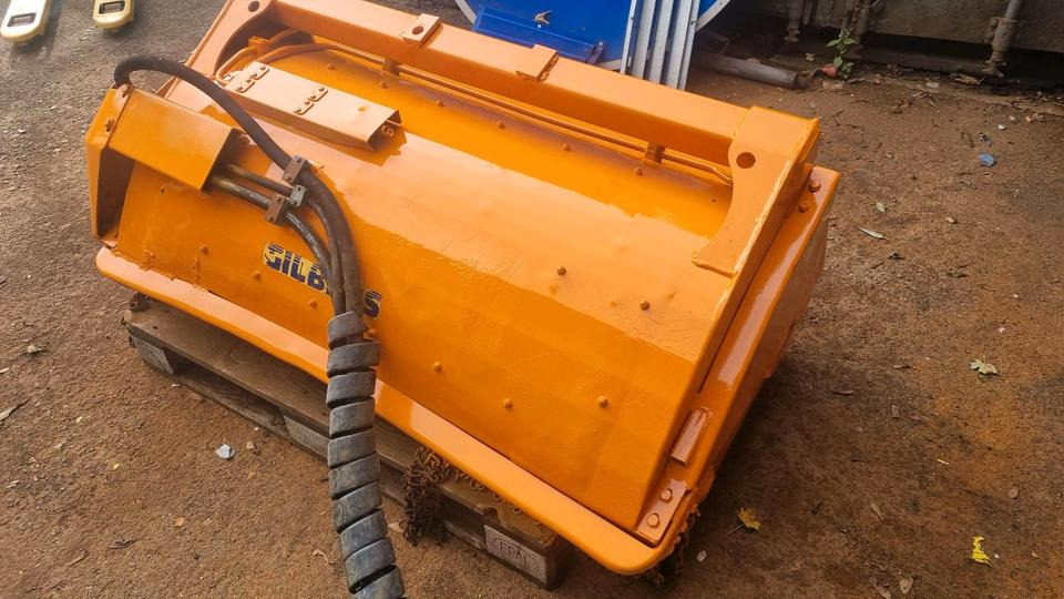 Gilbers Mulchkopf Mähkopf H12D Mähkorb Mulchmäher für Auslegemäher Böschungsmulcher Böschungsmäher Seitenmulcher Mähausleger Mulag Dücker - Broyeur/ Épareuse: photos 2 Gilbers Mulchkopf Mähkopf H12D Mähkorb Mulchmäher für Auslegemäher Böschungsmulcher Böschungsmäher Seitenmulcher Mähausleger Mulag Dücker - Broyeur/ Épareuse: photos 2