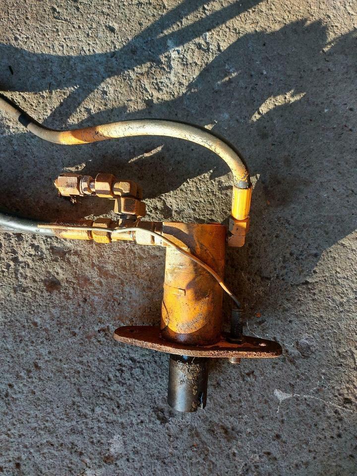 Hydraulikmotor Schmidt DST SST Salzstreuer Winterdienst Unimog - Moteur hydraulique pour Véhicule de voirie/ Spécial: photos 3 Hydraulikmotor Schmidt DST SST Salzstreuer Winterdienst Unimog - Moteur hydraulique pour Véhicule de voirie/ Spécial: photos 3