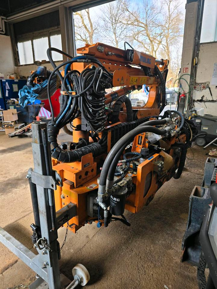 Mulag MKV 800 Mähausleger mit Randstreifenmäher MRV 350 Böschungsmäher Böschungsmulcher Hangmäher MKM700 FME 600 - Epareuse: photos 5 Mulag MKV 800 Mähausleger mit Randstreifenmäher MRV 350 Böschungsmäher Böschungsmulcher Hangmäher MKM700 FME 600 - Epareuse: photos 5