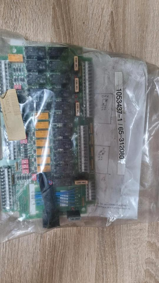 Platine Beilhack Seitenschneepflug 1053437-1 / 65-312080 Steuerplatine Steuerung - Système électrique pour Véhicule de voirie/ Spécial: photos 3 Platine Beilhack Seitenschneepflug 1053437-1 / 65-312080 Steuerplatine Steuerung - Système électrique pour Véhicule de voirie/ Spécial: photos 3