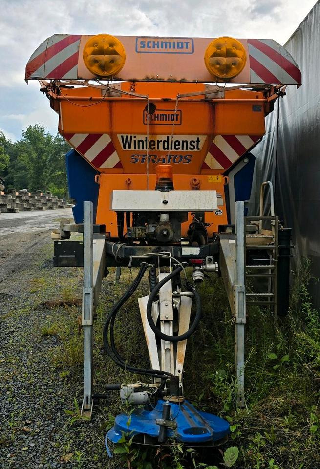 Schmidt Stratos S80 8m3 Salzstreuer Salzsilo Aufbaustreuer LKW Winterdienst Küpper-Weisser - Epandeur de sable: photos 3 Schmidt Stratos S80 8m3 Salzstreuer Salzsilo Aufbaustreuer LKW Winterdienst Küpper-Weisser - Epandeur de sable: photos 3