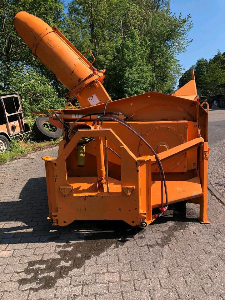 Schneeschleuder Beilhack HS 135 S Schneefräse Anbau- Schneeschleuder für Unimog 405 U300 U 400 500 405 423 430 530 318 527 427 327 - Souffleuse à neige: photos 5 Schneeschleuder Beilhack HS 135 S Schneefräse Anbau- Schneeschleuder für Unimog 405 U300 U 400 500 405 423 430 530 318 527 427 327 - Souffleuse à neige: photos 5
