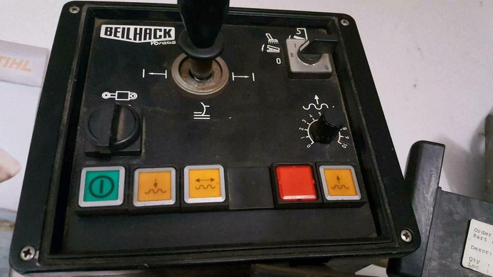 Steuerung Beilhack Schneepflug Schneeschild Winterdienst Schmidt - Système électrique pour Véhicule de voirie/ Spécial: photos 1 Steuerung Beilhack Schneepflug Schneeschild Winterdienst Schmidt - Système électrique pour Véhicule de voirie/ Spécial: photos 1