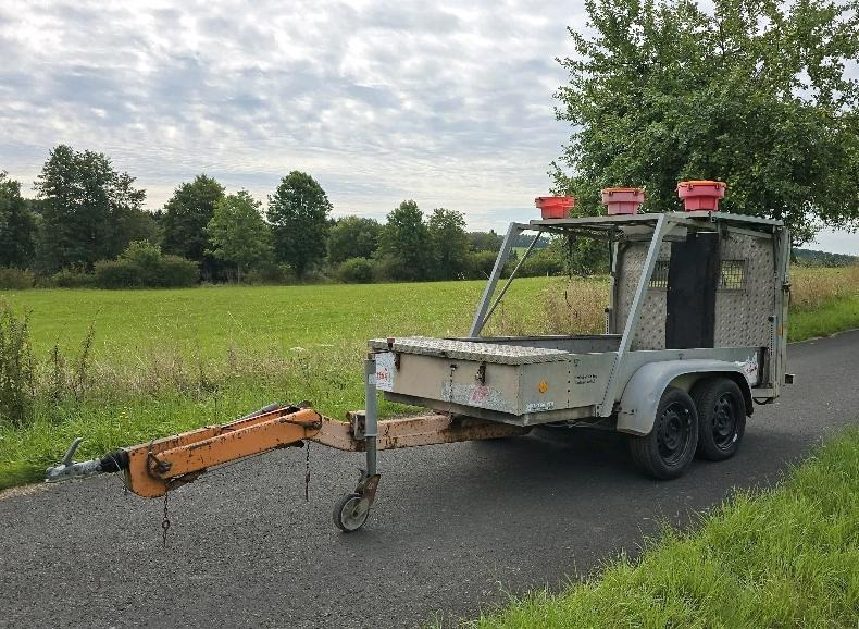 Trebbiner VZ 615 Absperrtafel FAT Nissen Horizont Verkehrsleittafel Verkehrsleitanhänger Verkehrssicherungsanhänger Leitanhänger - Matériel de chantier: photos 3 Trebbiner VZ 615 Absperrtafel FAT Nissen Horizont Verkehrsleittafel Verkehrsleitanhänger Verkehrssicherungsanhänger Leitanhänger - Matériel de chantier: photos 3