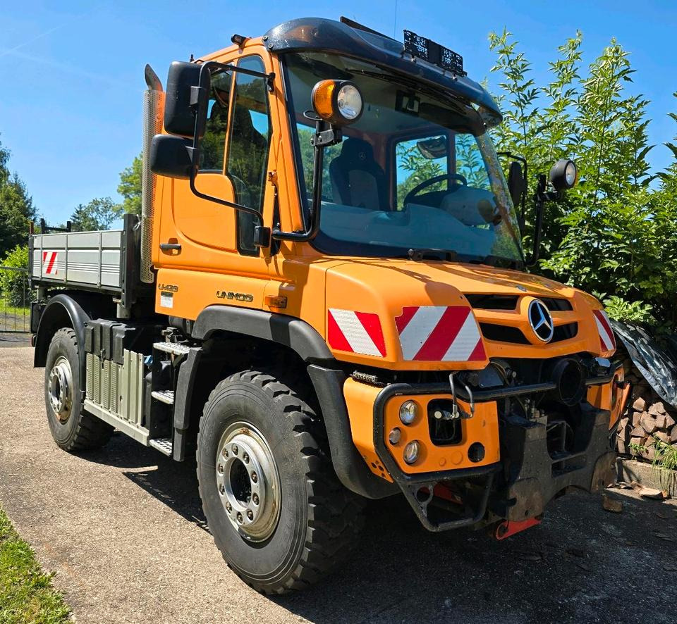 Unimog 405 U423 Mercedes-Benz U 423 Variopilot Easy-Drive Hydrostat 427 430 727 429 Dücker - Camion plateau, Véhicule de voirie/ Spécial: photos 2 Unimog 405 U423 Mercedes-Benz U 423 Variopilot Easy-Drive Hydrostat 427 430 727 429 Dücker - Camion plateau, Véhicule de voirie/ Spécial: photos 2