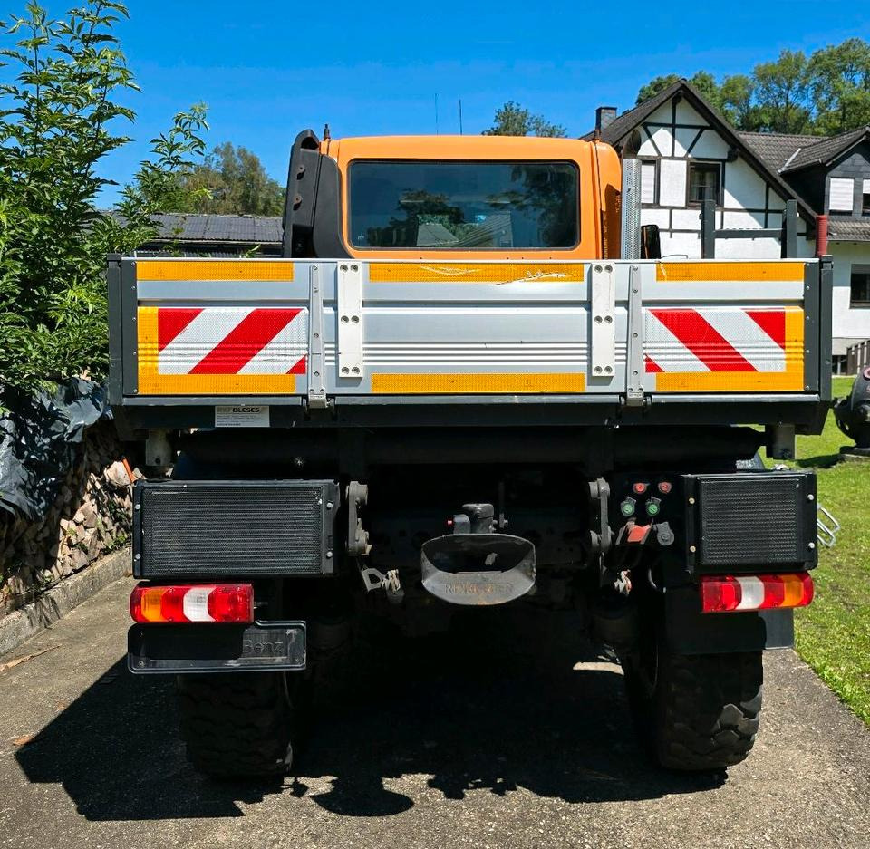 Unimog 405 U423 Mercedes-Benz U 423 Variopilot Easy-Drive Hydrostat 427 430 727 429 Dücker - Camion plateau, Véhicule de voirie/ Spécial: photos 4 Unimog 405 U423 Mercedes-Benz U 423 Variopilot Easy-Drive Hydrostat 427 430 727 429 Dücker - Camion plateau, Véhicule de voirie/ Spécial: photos 4