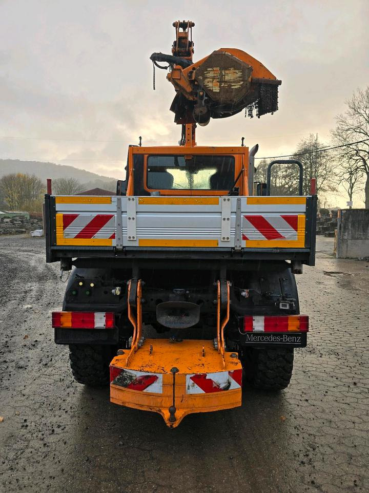 Unimog U400 2011 Bluetec 5 Mercedes-Benz 405 423 427 300 U 500 Mulag MKM Mähausleger Böschungsmäher Böschungsmulcher FME Dücker - Véhicule de voirie/ Spécial: photos 4 Unimog U400 2011 Bluetec 5 Mercedes-Benz 405 423 427 300 U 500 Mulag MKM Mähausleger Böschungsmäher Böschungsmulcher FME Dücker - Véhicule de voirie/ Spécial: photos 4