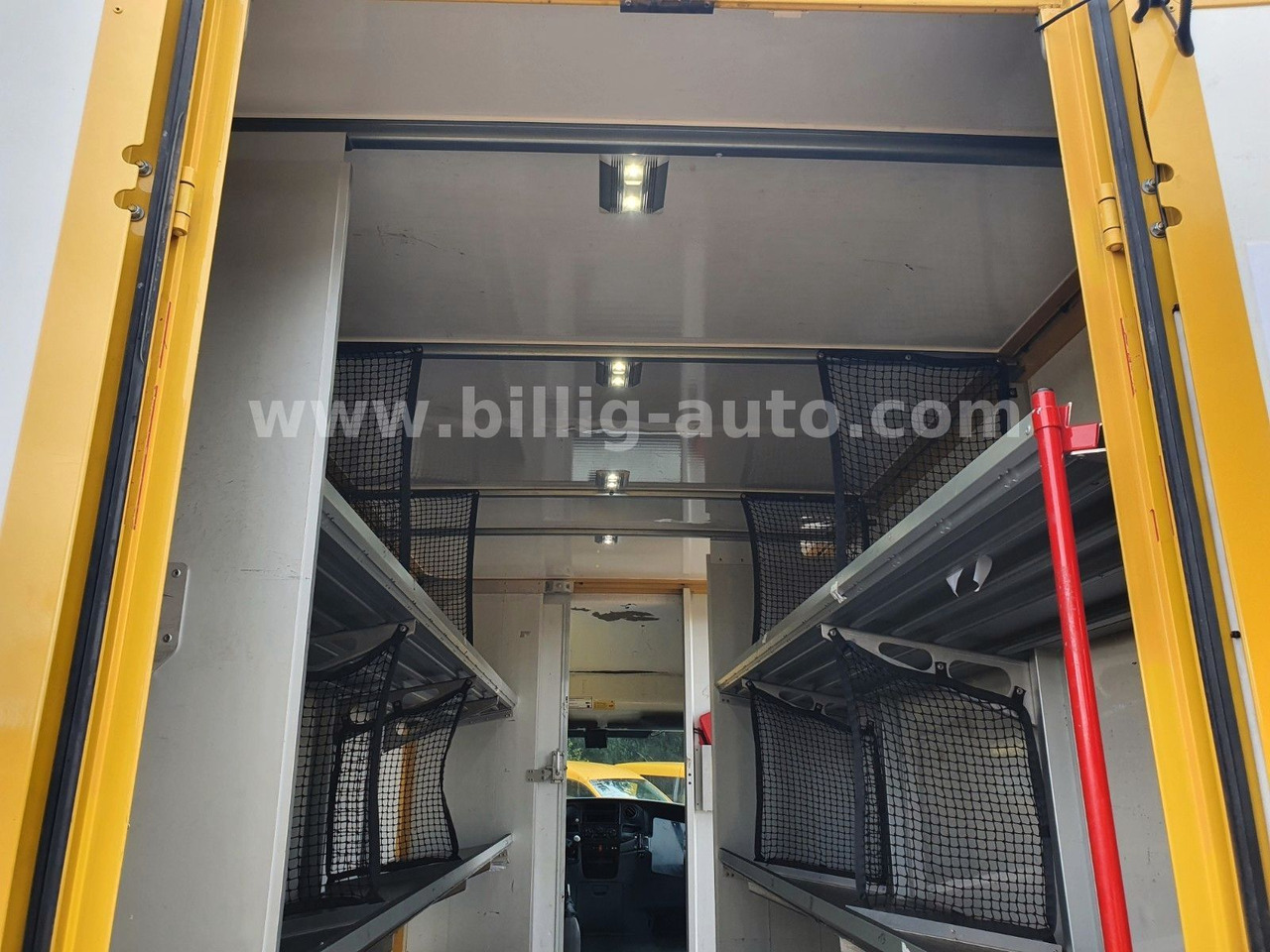 Iveco Daily Koffer Kasten Integralkoffer Automatik - Fourgon grand volume: photos 3 Iveco Daily Koffer Kasten Integralkoffer Automatik - Fourgon grand volume: photos 3