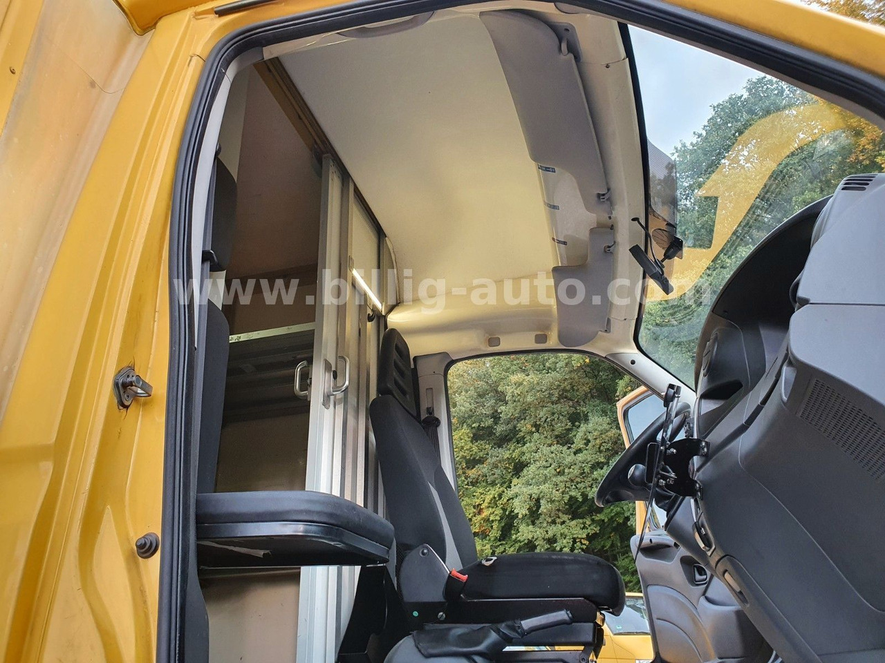 Camion magasin Iveco Daily ideal als Foodtruck Camper Wohnmobil: photos 12