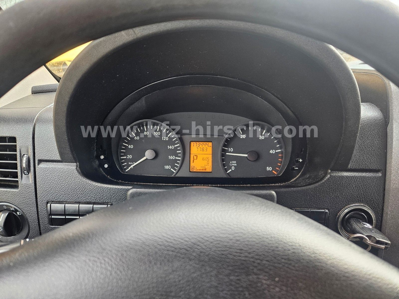 Transport de personnes Mercedes-Benz Sprinter Koffer Integralkoffer Transporter Maxi: photos 6