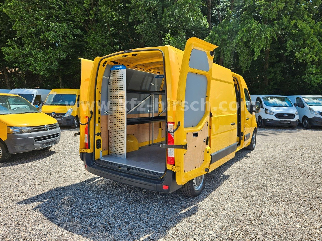 Renault Master EURO 6 *Klima*EU6*Bluetooth*Kamera*MAXI - Fourgon utilitaire: photos 5 Renault Master EURO 6 *Klima*EU6*Bluetooth*Kamera*MAXI - Fourgon utilitaire: photos 5