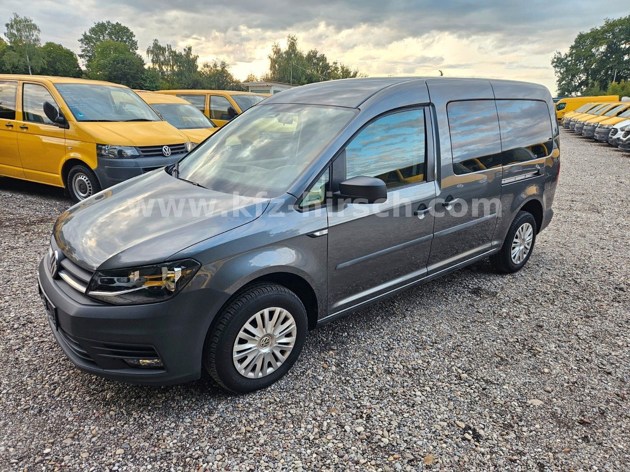 Volkswagen Caddy Maxi Conceptline|Temp|Sitzhzg|NAVI|2xS-Tür - Voiture break: photos 5 Volkswagen Caddy Maxi Conceptline|Temp|Sitzhzg|NAVI|2xS-Tür - Voiture break: photos 5