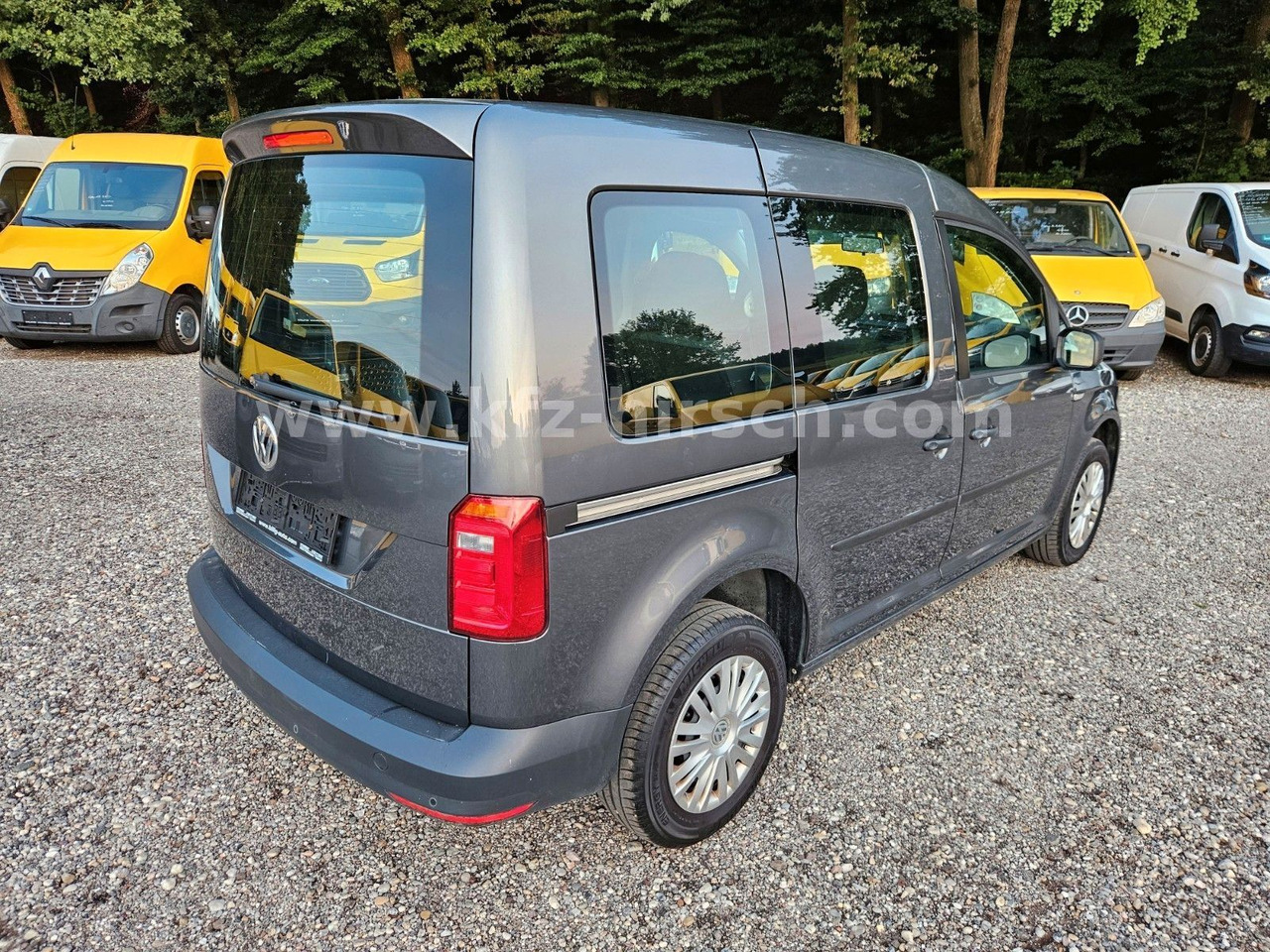 Volkswagen Caddy Temp*Sitzhzg*Navi*Blueth*2xSchiebetüre*1Hd - Transport de personnes: photos 4 Volkswagen Caddy Temp*Sitzhzg*Navi*Blueth*2xSchiebetüre*1Hd - Transport de personnes: photos 4