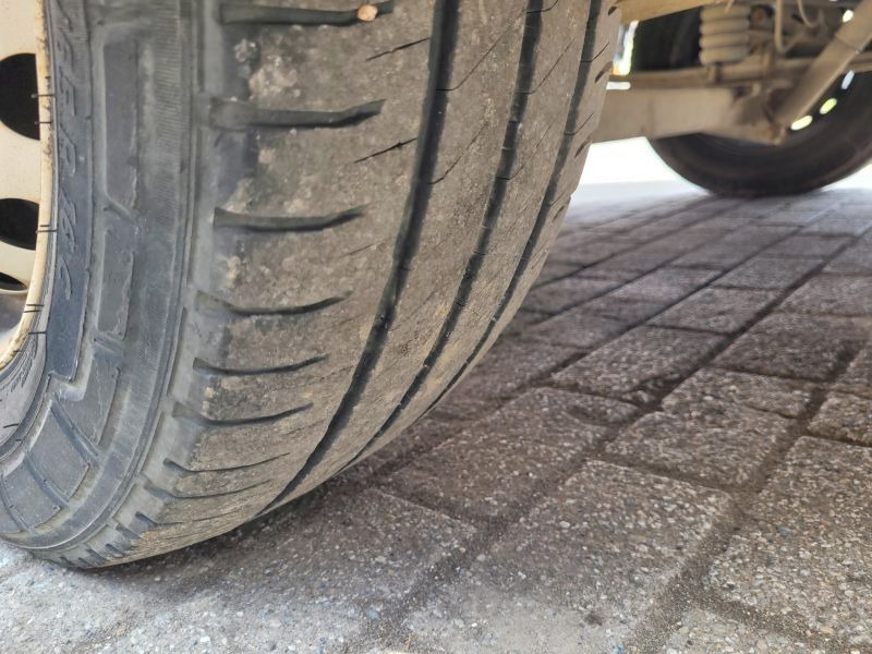 Camion avec nacelle Renault Renault Master podnośnik koszowy 12 m France Elevateur 121 FT: photos 17 Camion avec nacelle Renault Renault Master podnośnik koszowy 12 m France Elevateur 121 FT: photos 17