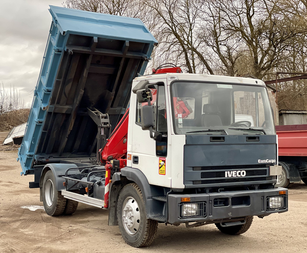 IVECO EUROCARGO - Camion grue: photos 2 IVECO EUROCARGO - Camion grue: photos 2