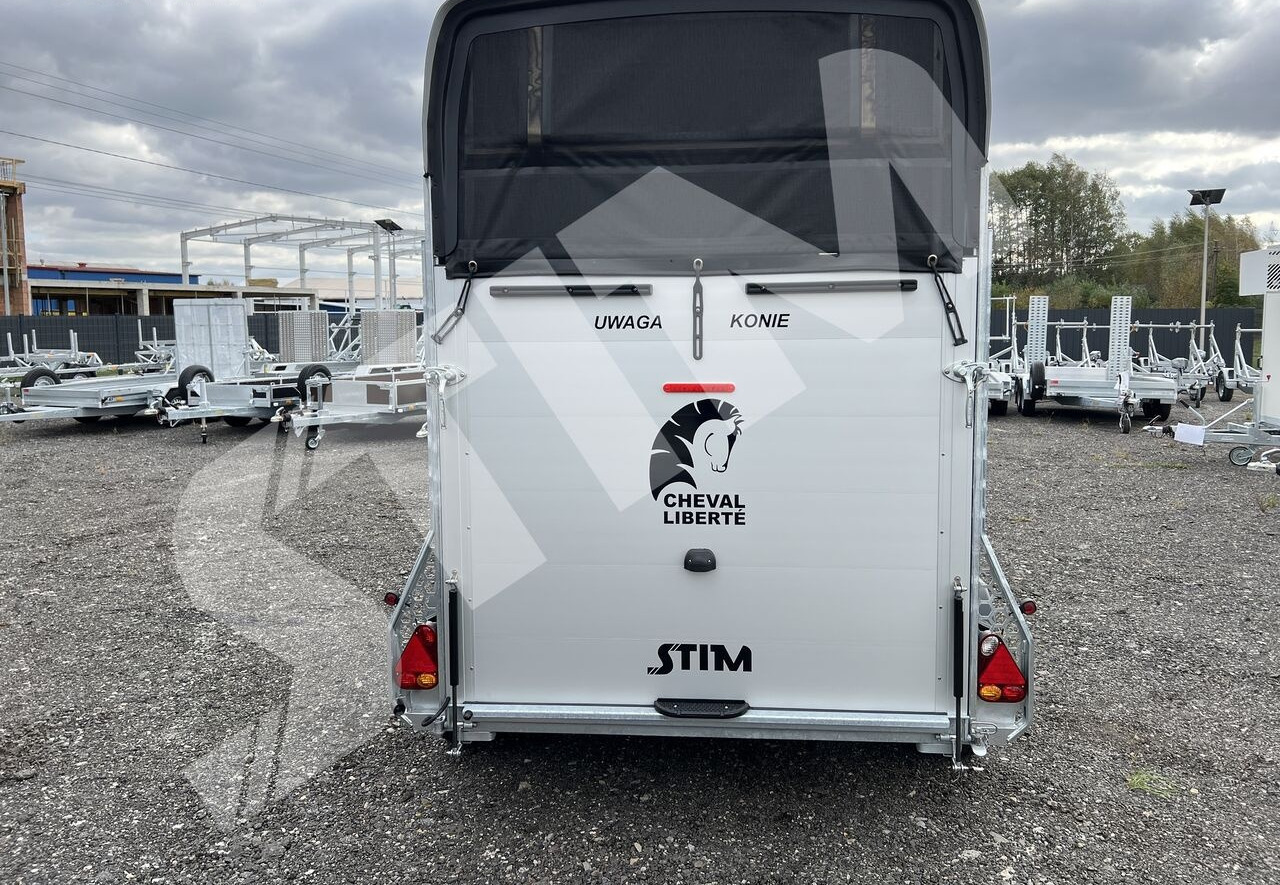 Cheval Liberté GOLD ORIGINS - Van chevaux: photos 5 Cheval Liberté GOLD ORIGINS - Van chevaux: photos 5